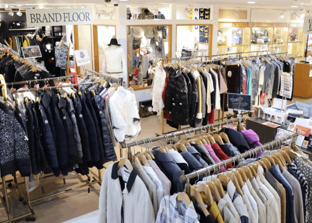 ユーズドセレクトショップオパール横浜西口店 0