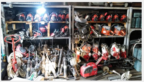 電動工具買取専門店　新でん 新井町本店 1