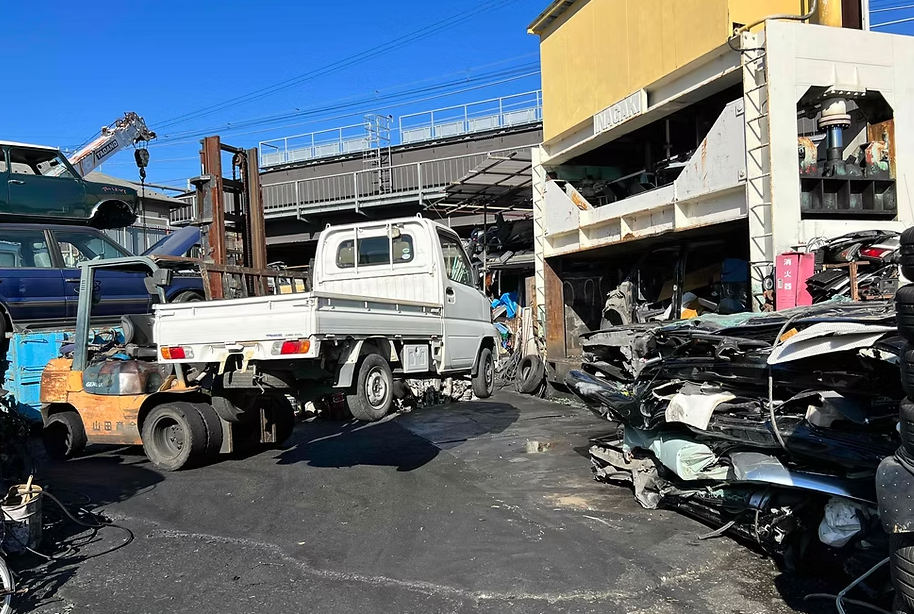 自動車解体　株式会社山田商会 2