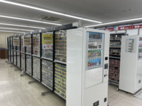 BOOKOFF 横浜鴨居店 1