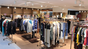 オパール伊勢佐木町店 1