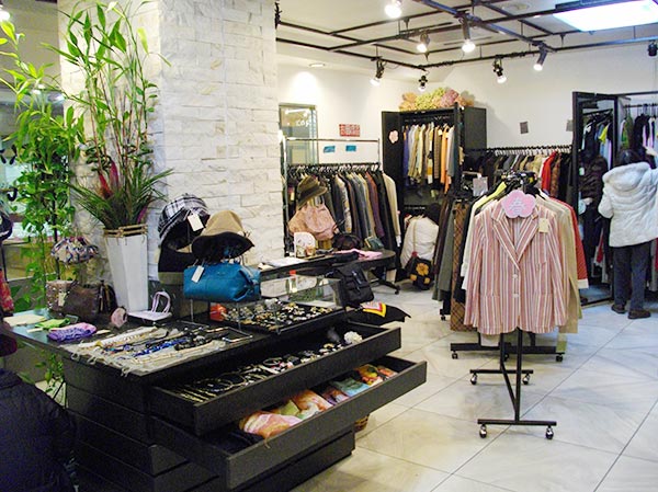 リファインド・スポット 港南台店 1