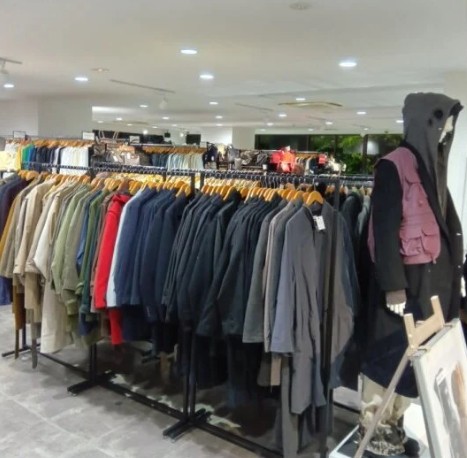 セカンドストリート 青葉台店 1