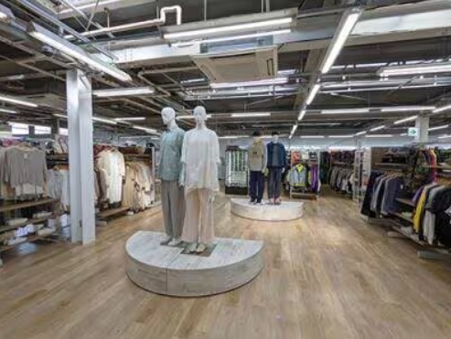 セカンドストリート COMBOX秦野店 1