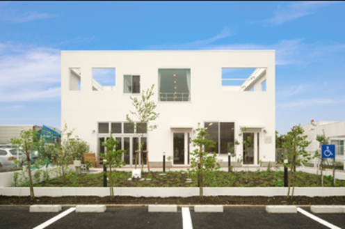 チャリティショップ楽来（らっく）麻溝台店 1